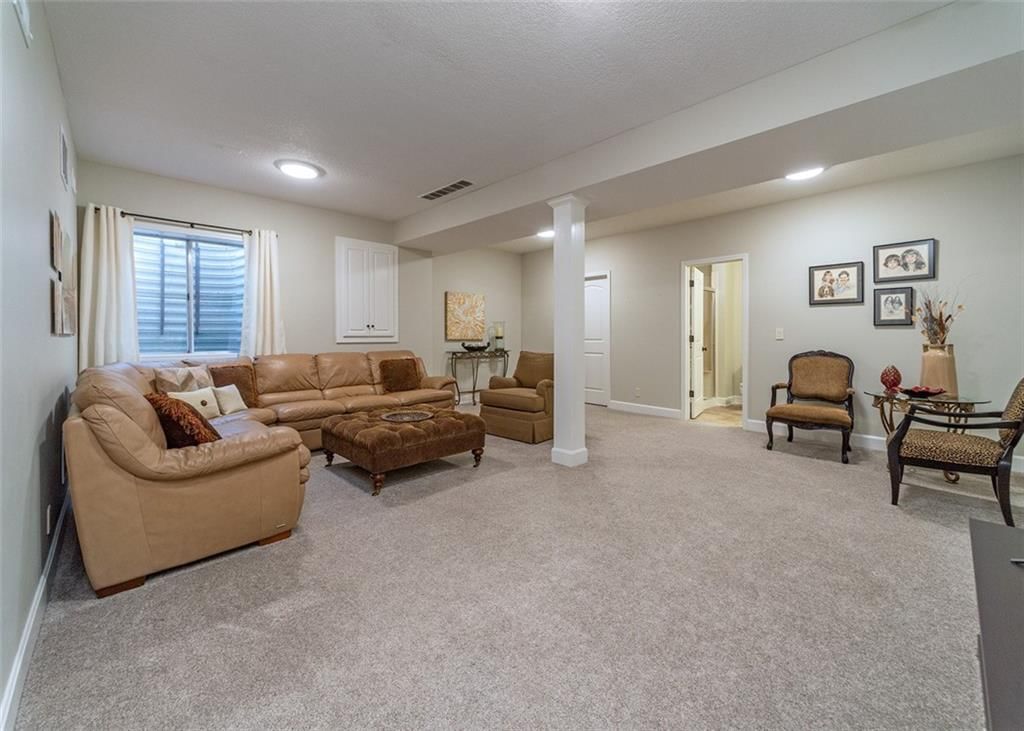 16910 S BRADLEY Drive — photo 32