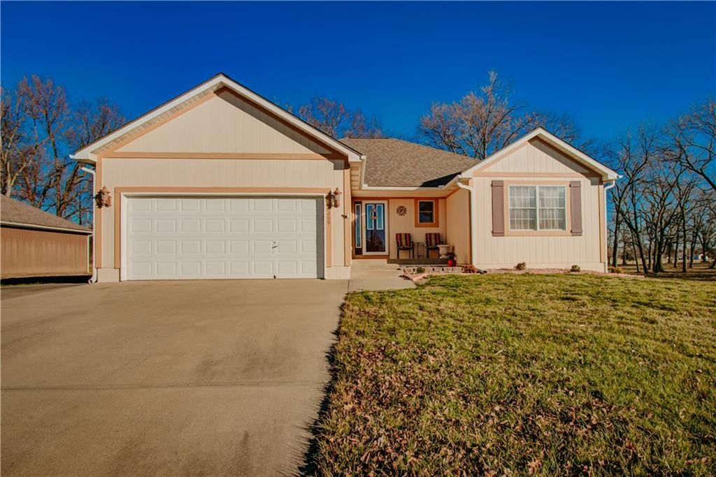 2209 Jil Street, Harrisonville, MO