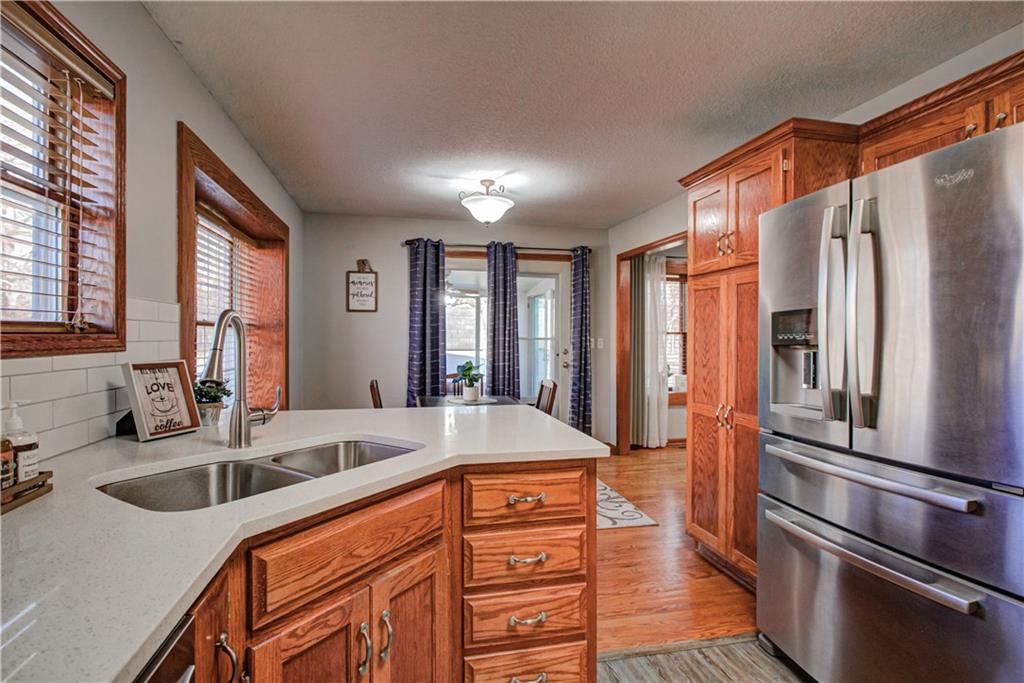 2209 Jil Street — photo 24