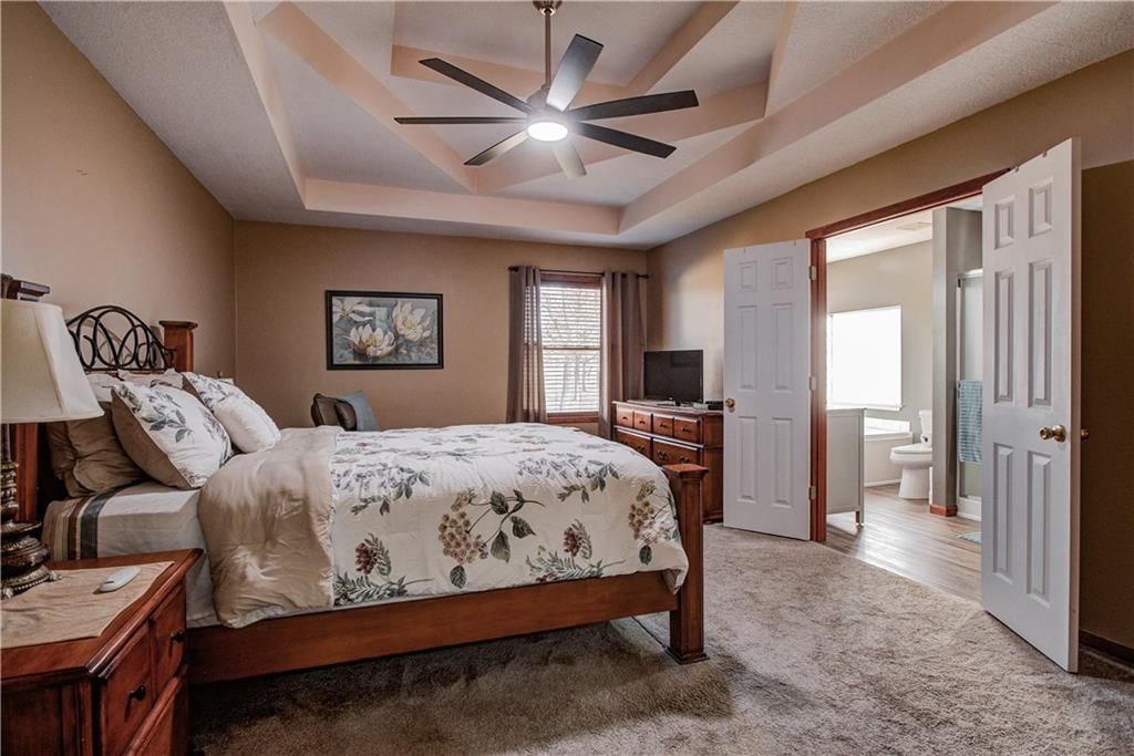 2209 Jil Street — photo 25