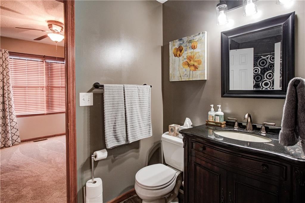 2209 Jil Street — photo 28