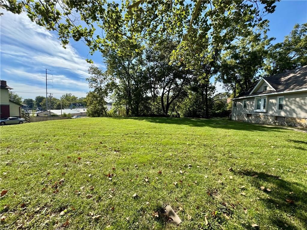 4316 Forest Avenue — photo 2