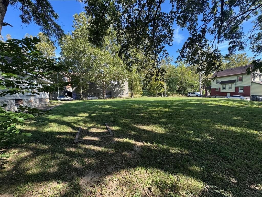 4316 Forest Avenue — photo 3