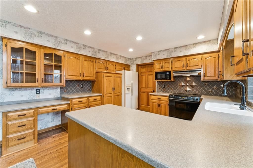 11317 S Rene Street — photo 14