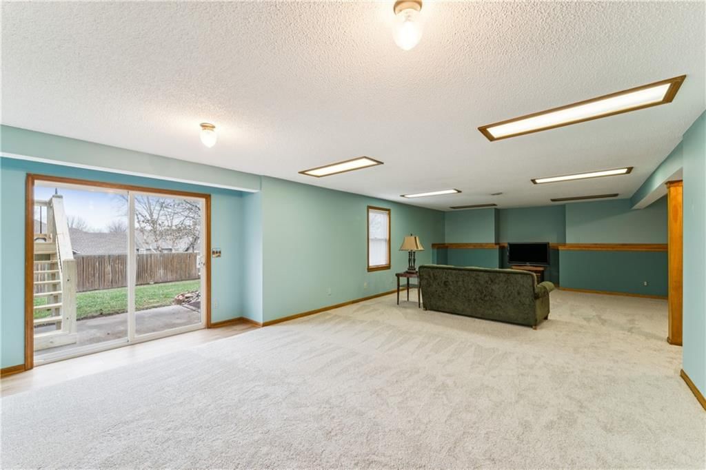 11317 S Rene Street — photo 34