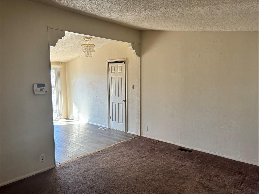 8509 E 93rd Street — photo 4