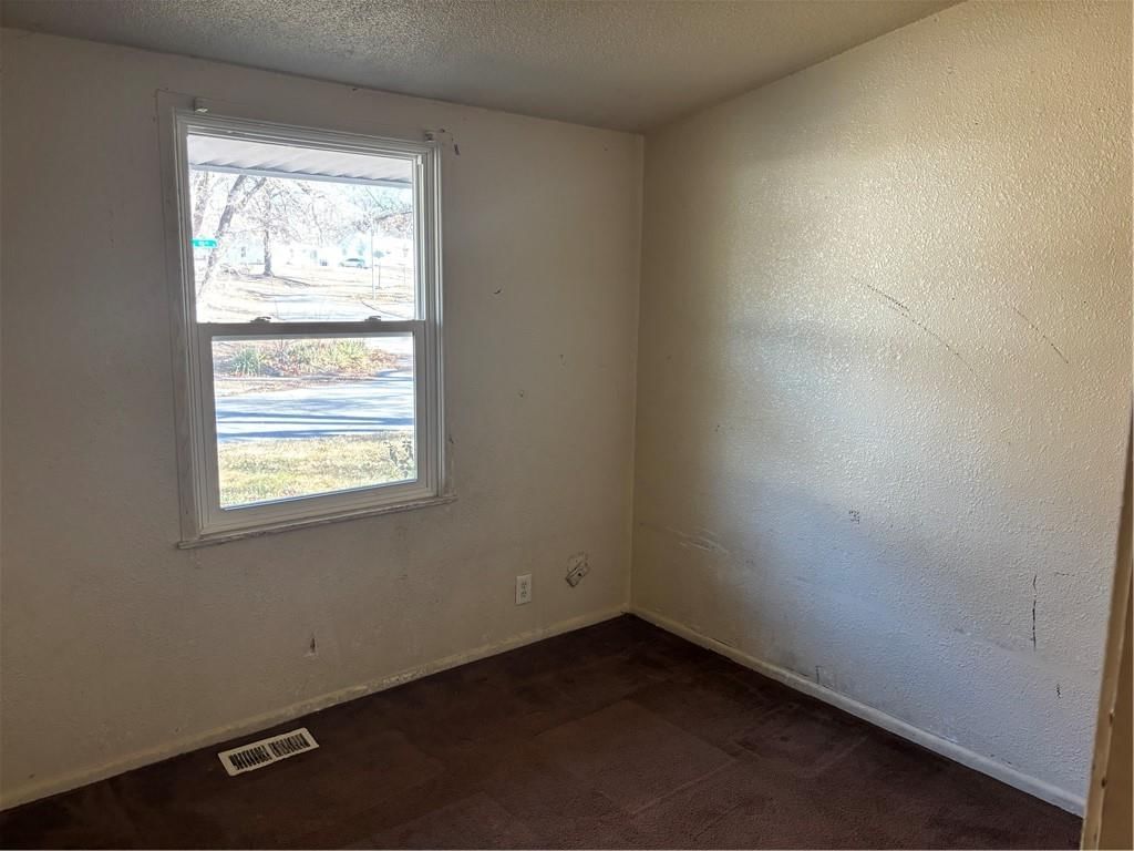 8509 E 93rd Street — photo 9