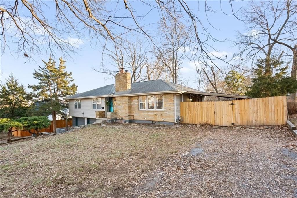 611 E 90th Street, Kansas City, MO