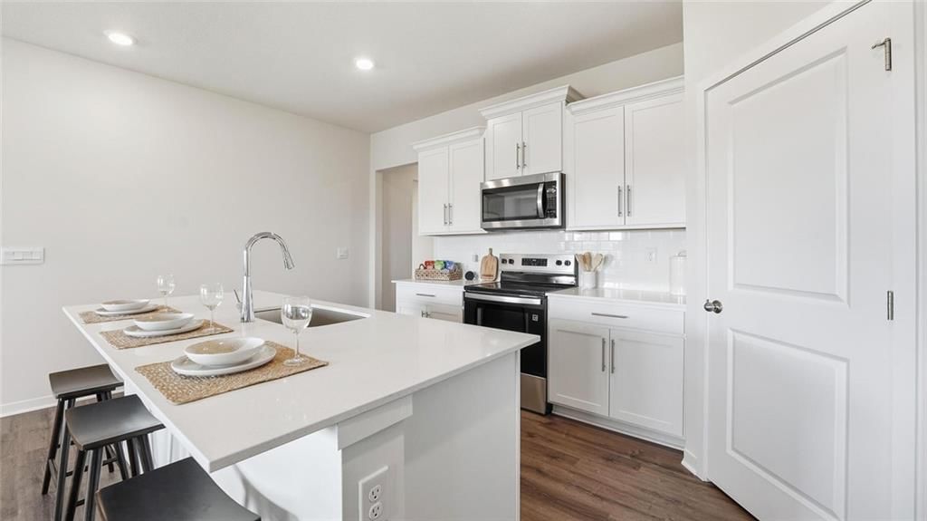 100 Lake Meadows Drive — photo 11