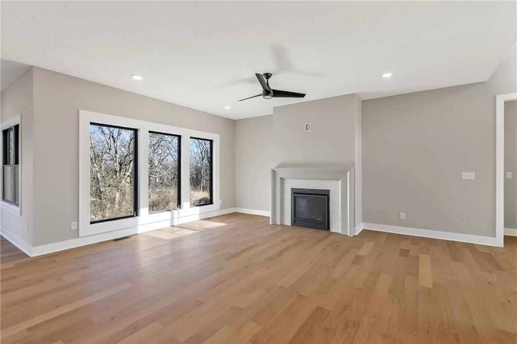 7644 N Booth Avenue — photo 8