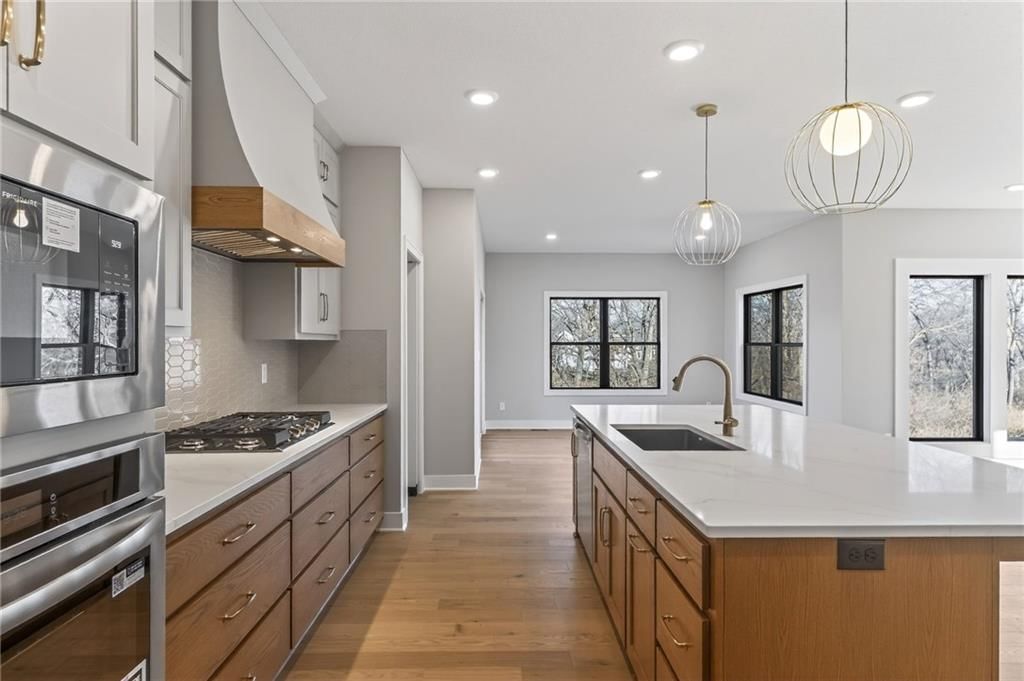 7644 N Booth Avenue — photo 13