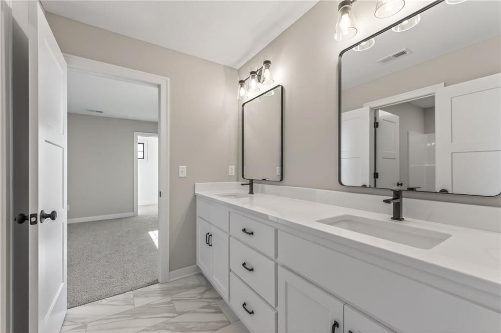 7644 N Booth Avenue — photo 29