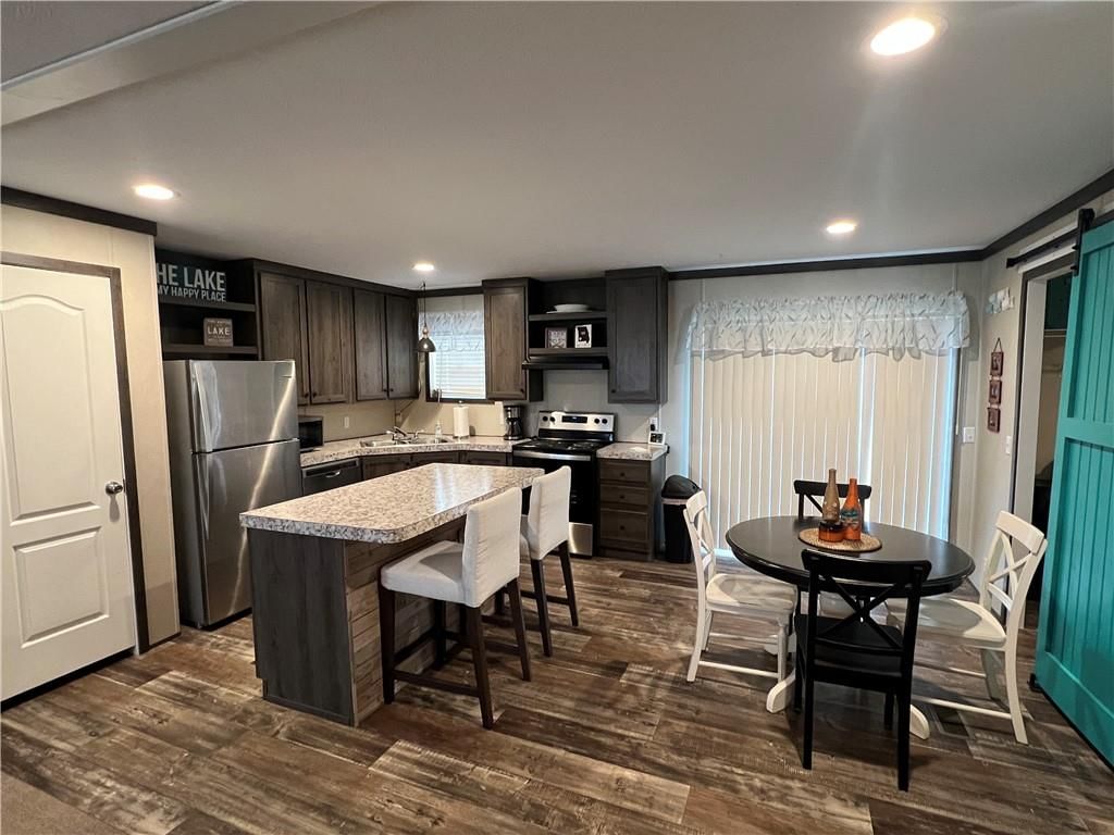 22826 Gavitt Lane — photo 9