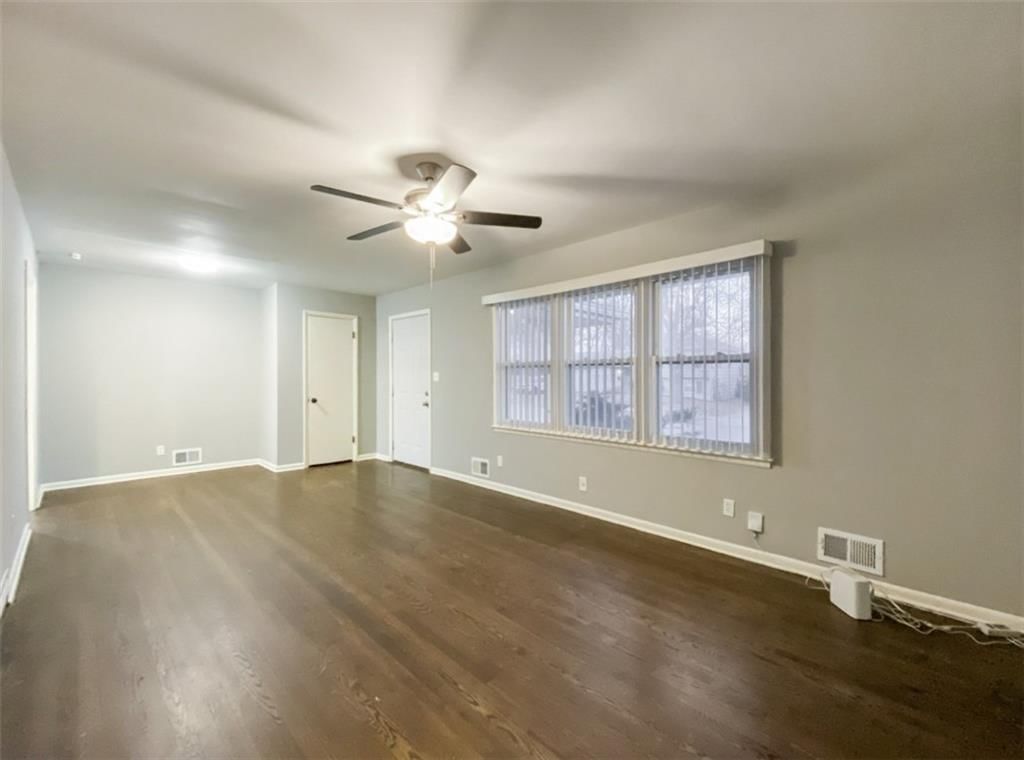 4120 S Cottage Avenue — photo 5
