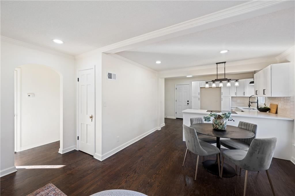 5401 W 58th Street — photo 12