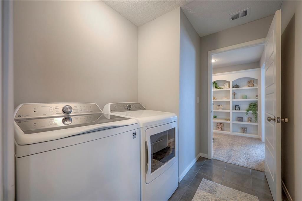 2661 W Loula Street — photo 42