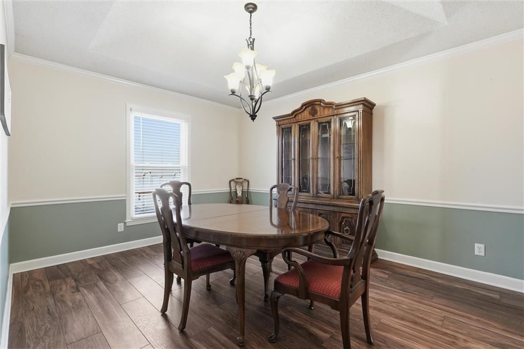 7909 N Michigan Avenue — photo 14