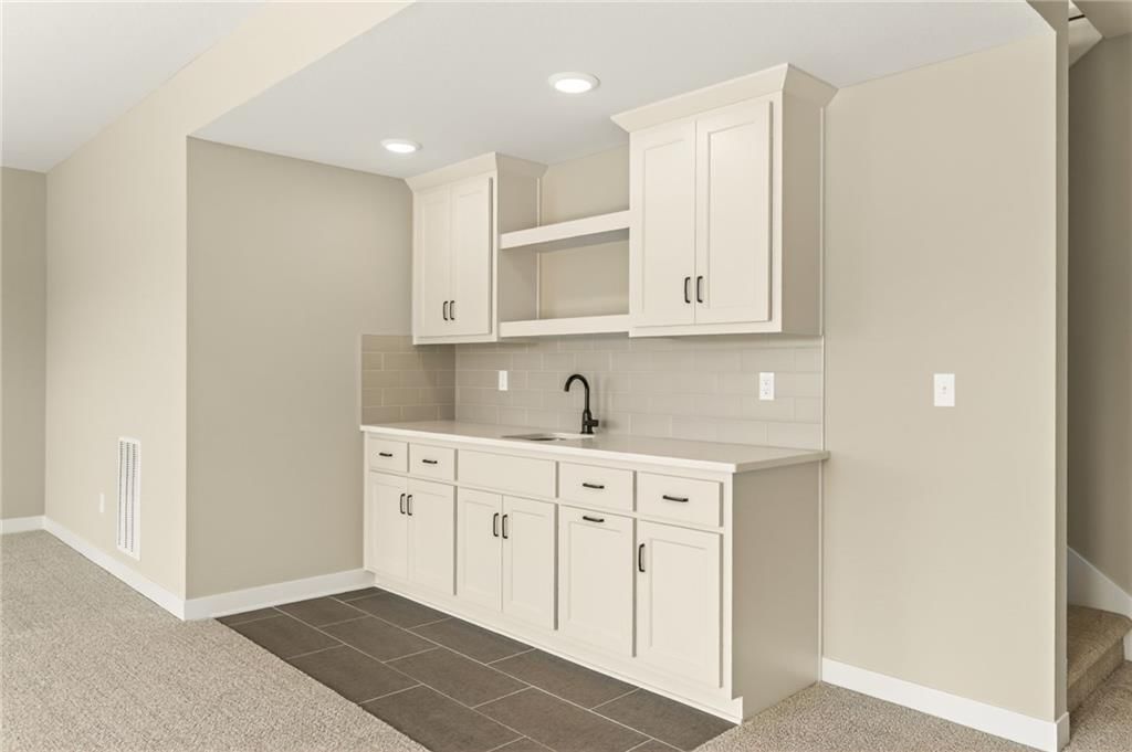 7629 N Booth Avenue — photo 40
