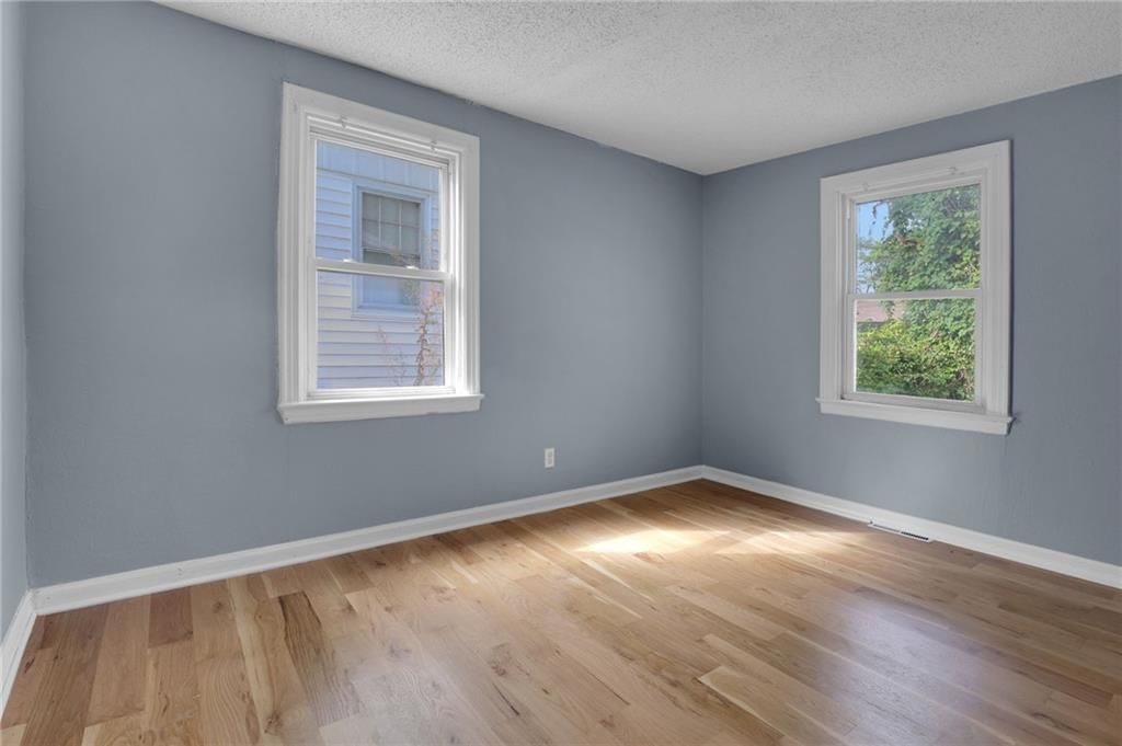 7406 Tracy Avenue — photo 17