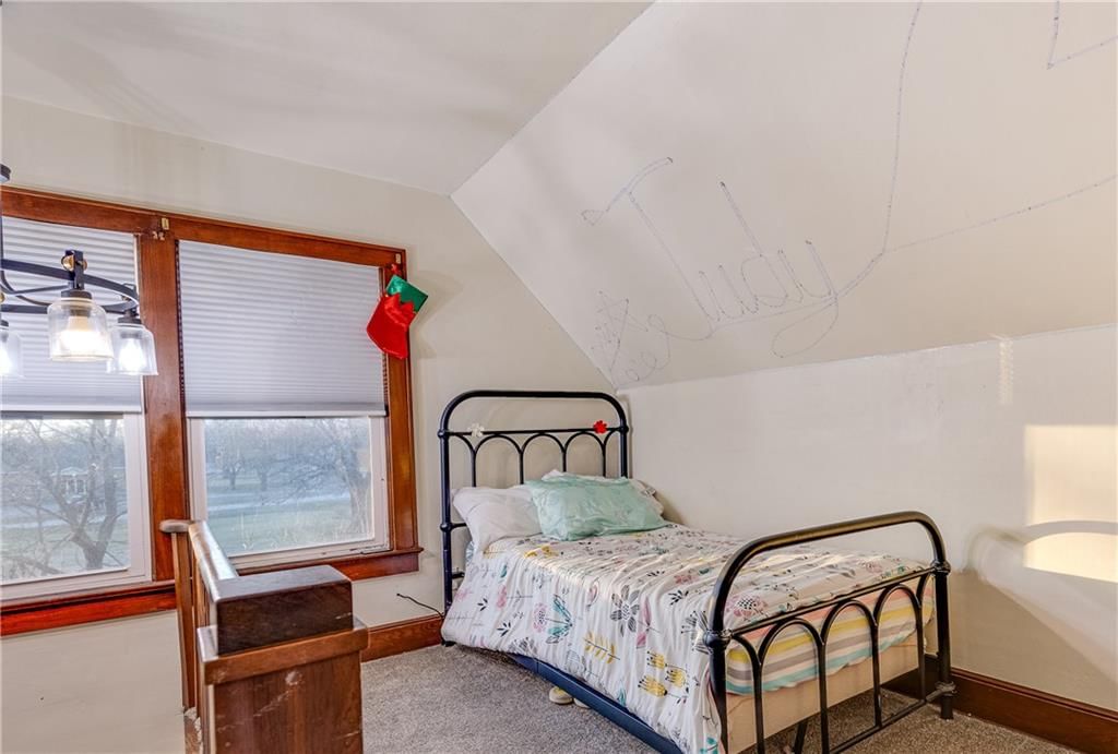 515 E Kansas Avenue — photo 42