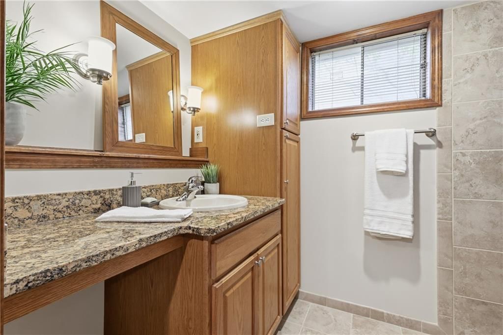 9220 W 116th Street — photo 38