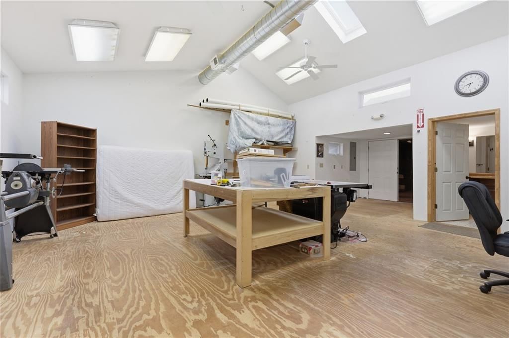 9220 W 116th Street — photo 41