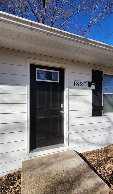 1820 N Vista Drive — photo 3