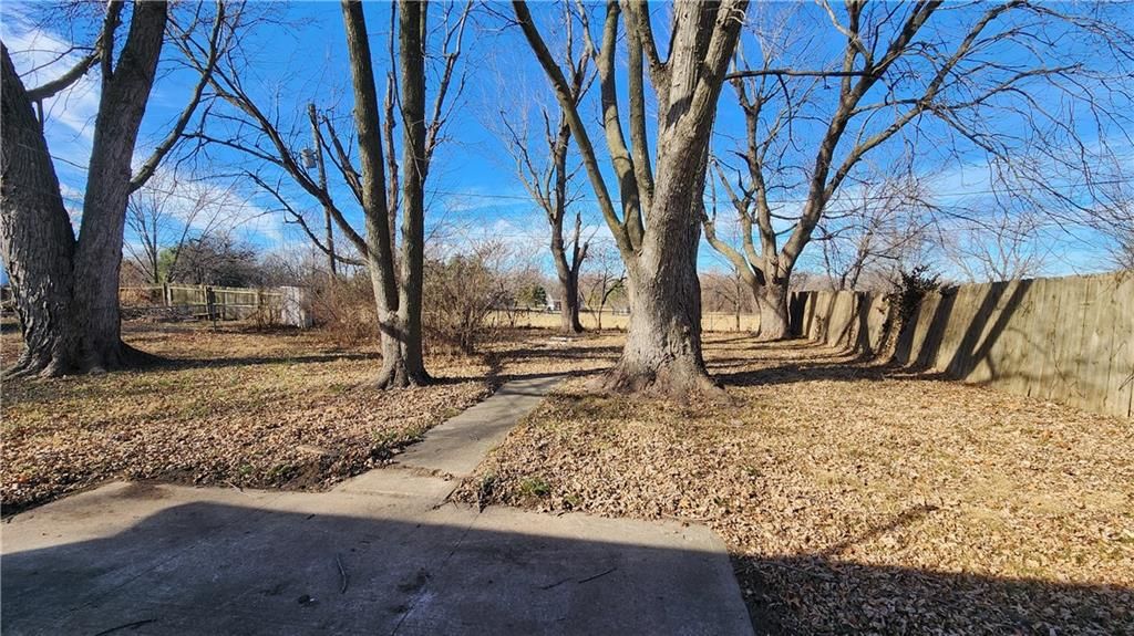 1820 N Vista Drive — photo 21