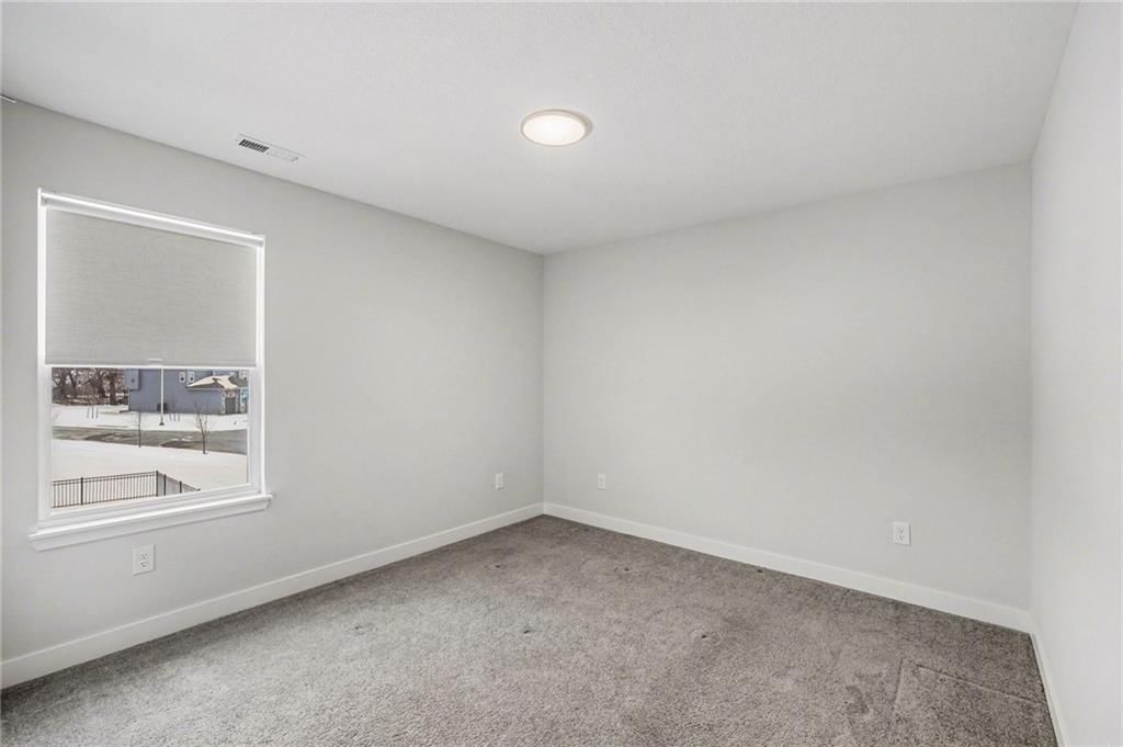 18077 Hauser Street — photo 19