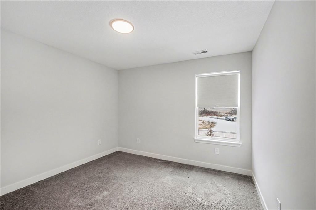 18077 Hauser Street — photo 20