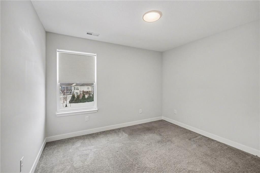 18077 Hauser Street — photo 21