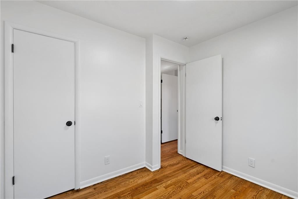 302 Lake Drive — photo 19