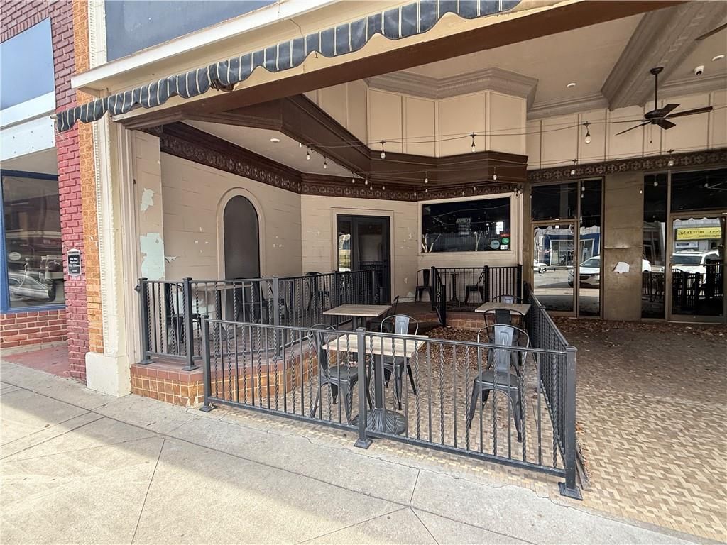 204 N Penn Avenue — photo 3