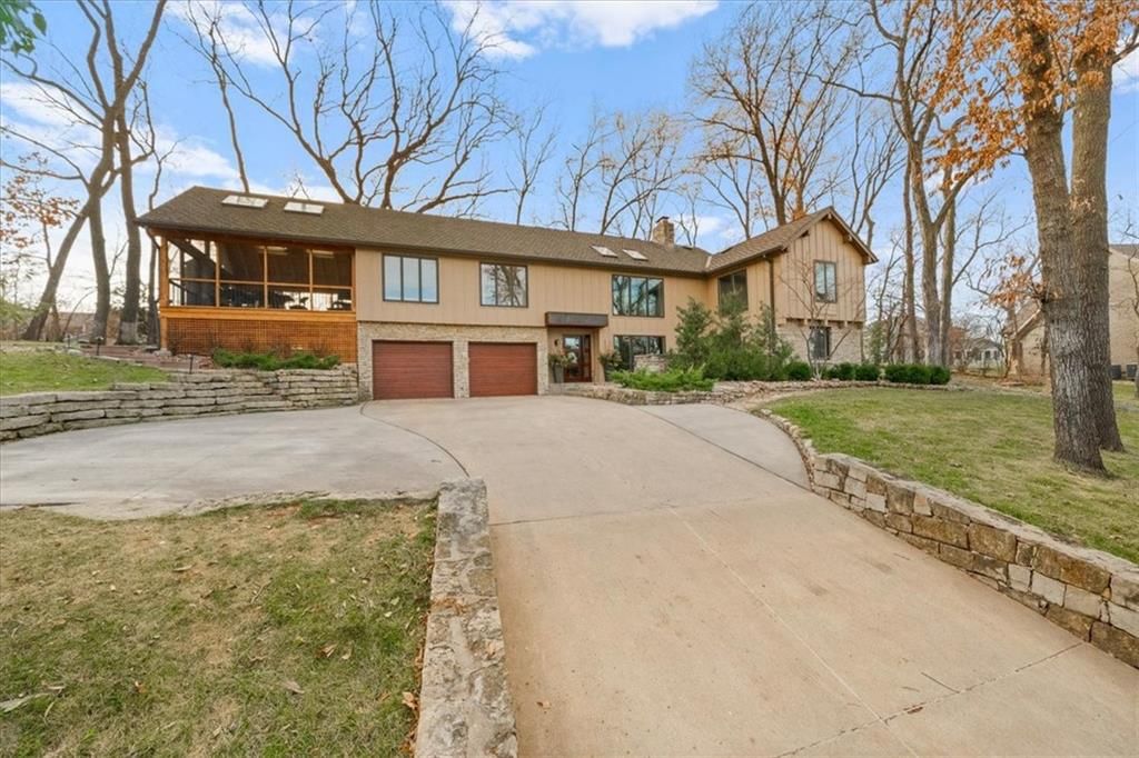 450 Hillcrest Street E — photo 6