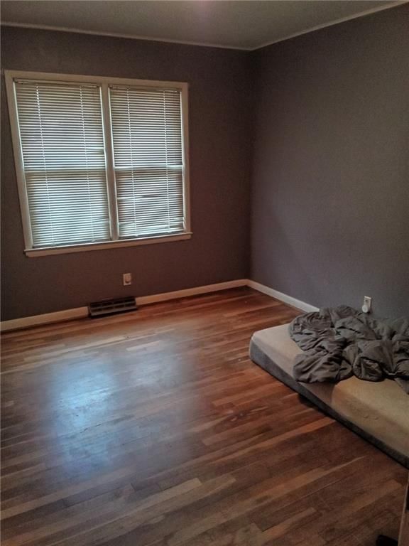 925 N Elm Street — photo 9