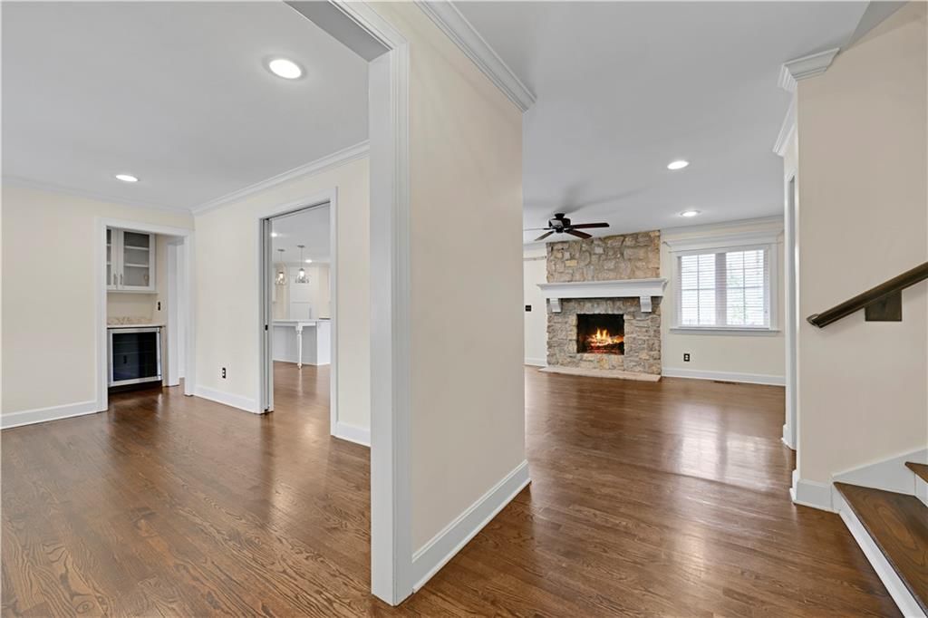 6241 Howe Drive — photo 18