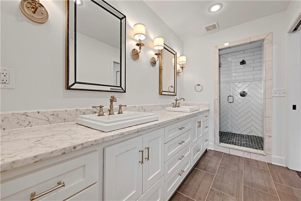 6241 Howe Drive — photo 23