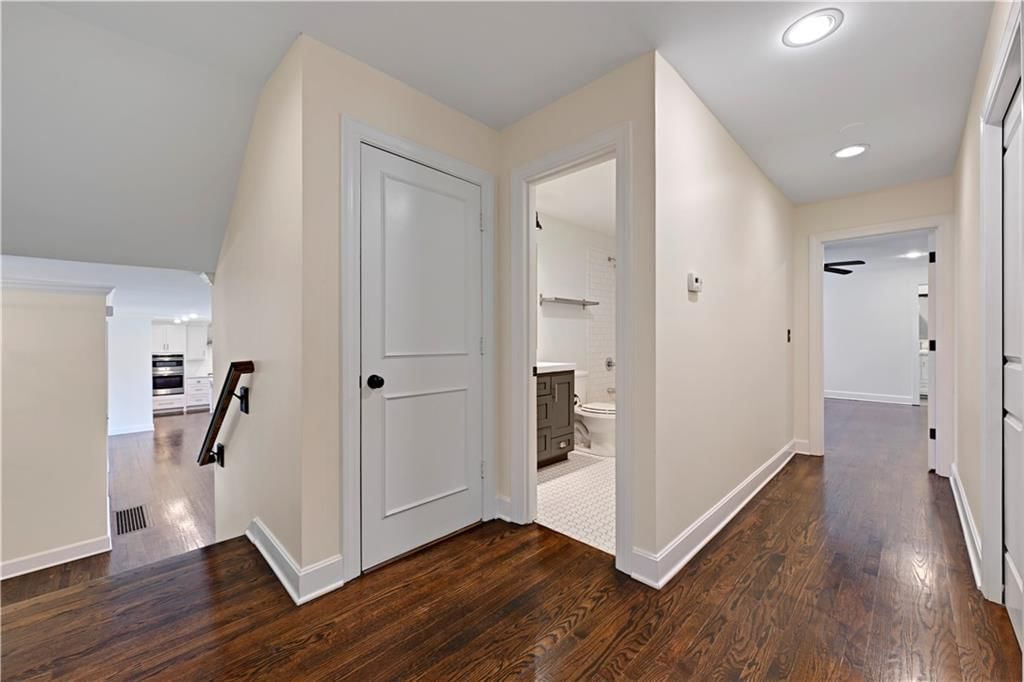 6241 Howe Drive — photo 31