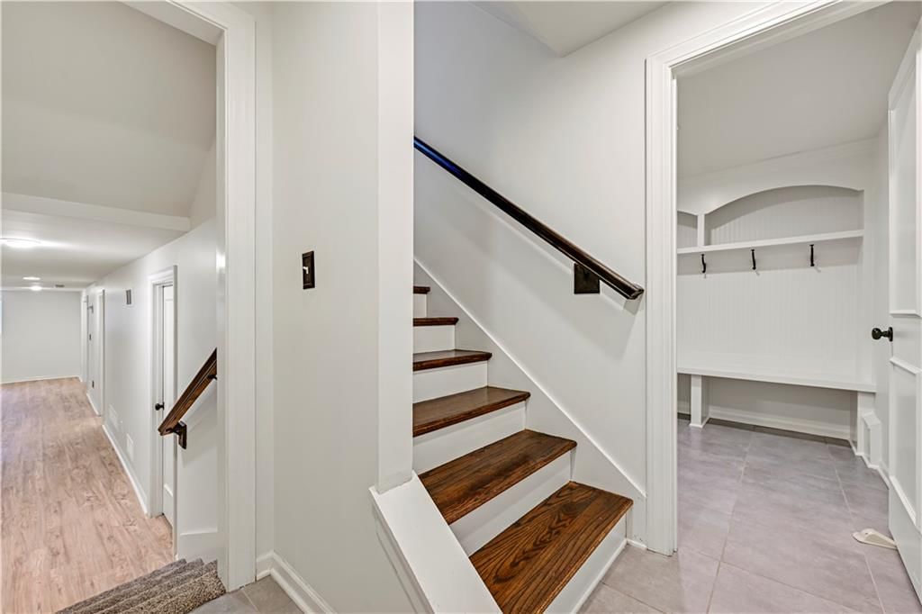6241 Howe Drive — photo 32
