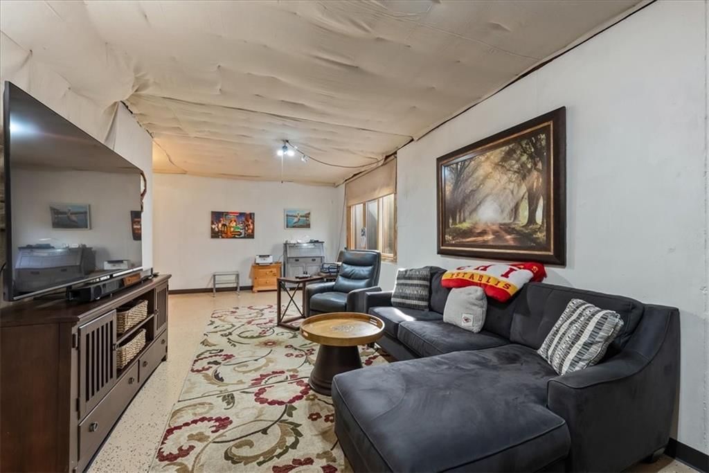 11493 S Waterford Drive — photo 34
