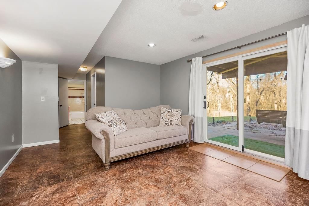 1118 NW 63rd Street — photo 25