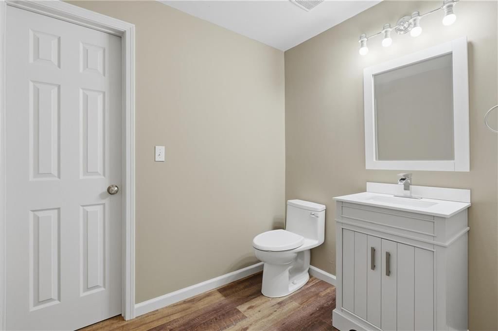 701 Tomahawk Court — photo 40