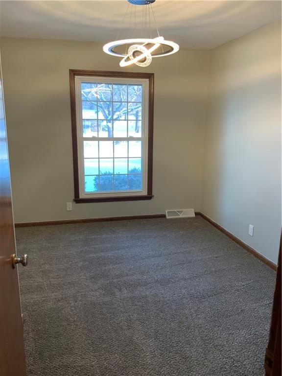 7 W Garfield Street — photo 18
