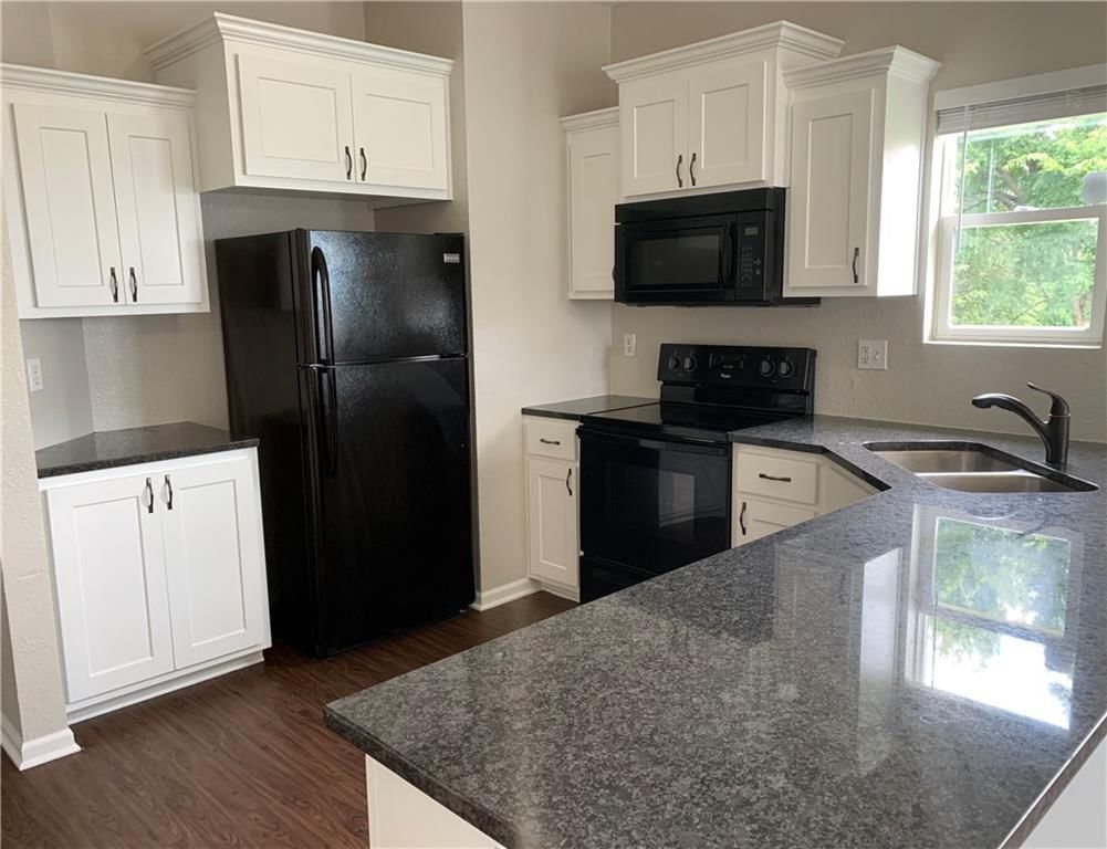 810 Riffle Drive — photo 5