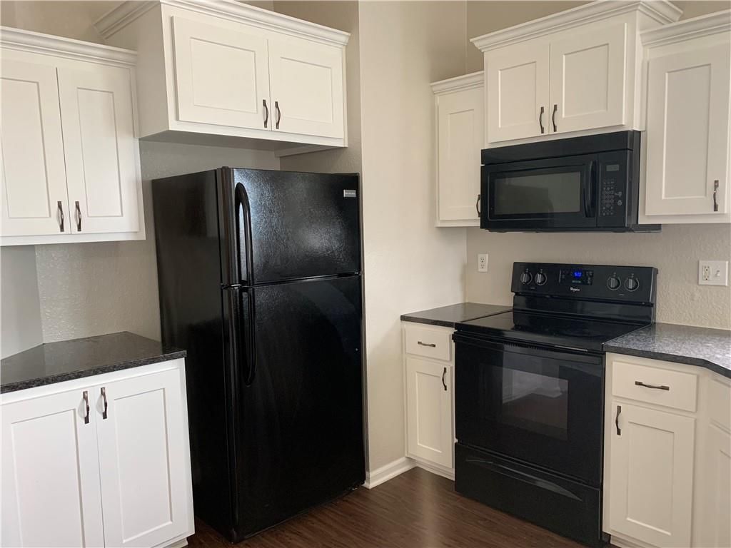 810 Riffle Drive — photo 6