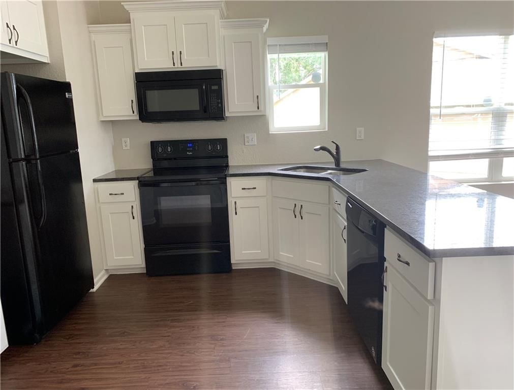 810 Riffle Drive — photo 7
