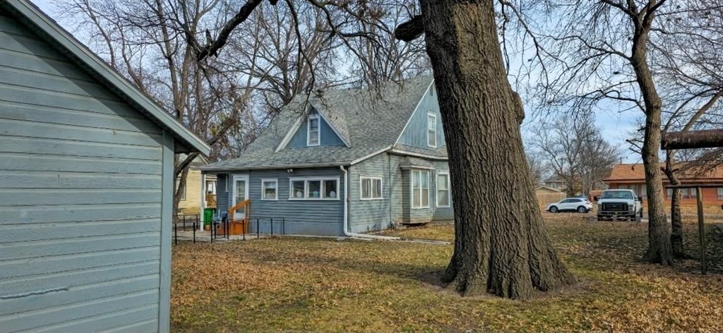 1034 S Hickory Street — photo 12