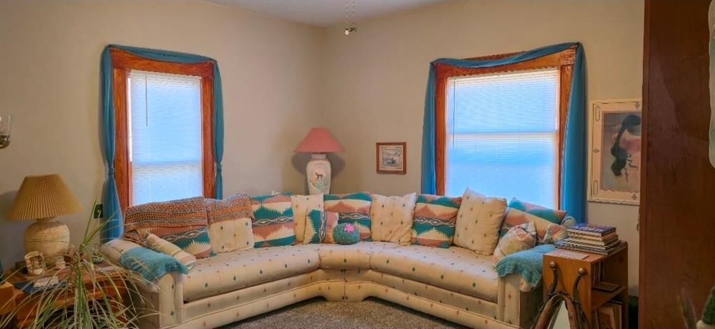 1034 S Hickory Street — photo 19