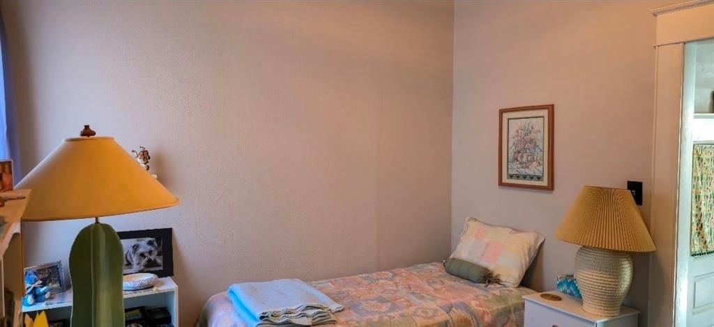 1034 S Hickory Street — photo 25
