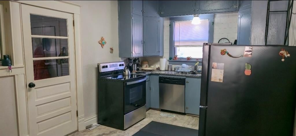 1034 S Hickory Street — photo 35